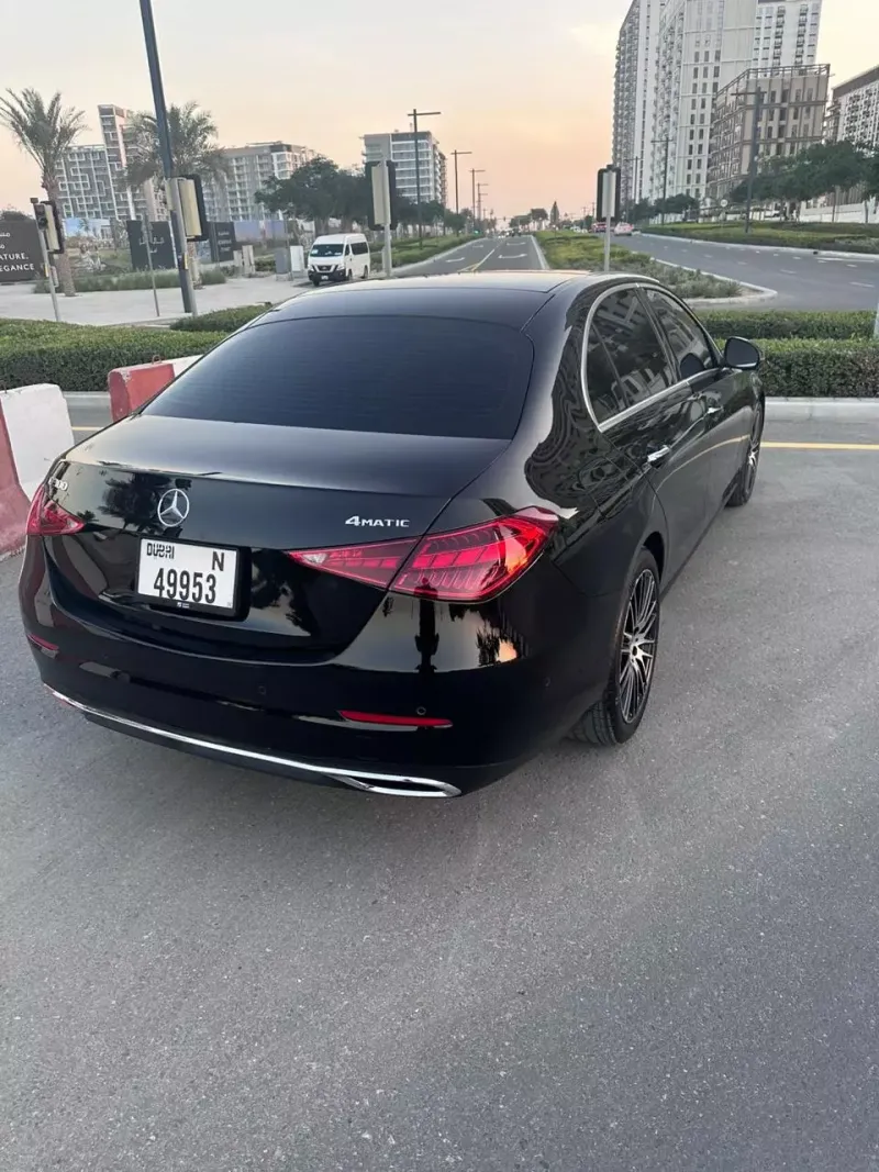 MERCEDES C300 4Matic image 4